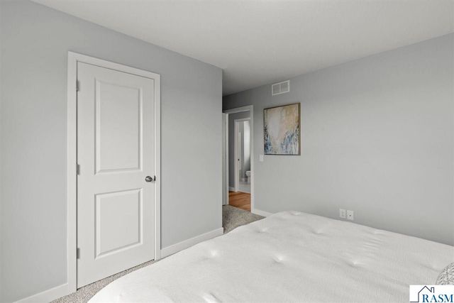 3113 Bassett Drive, Mankato, MN 56001
