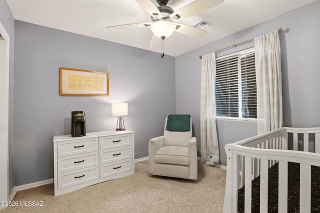 686 W Calle Ocarina, Sahuarita, AZ 85629
