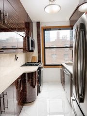 9822 63rd Dr Avenue 6A, Rego Park, NY 11374