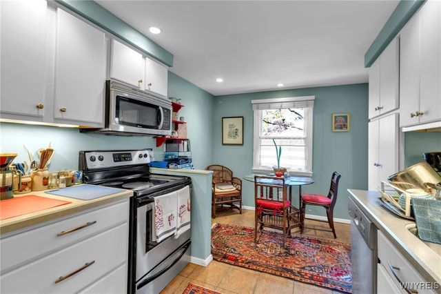 666 West Ferry Street N, Buffalo, NY 14222