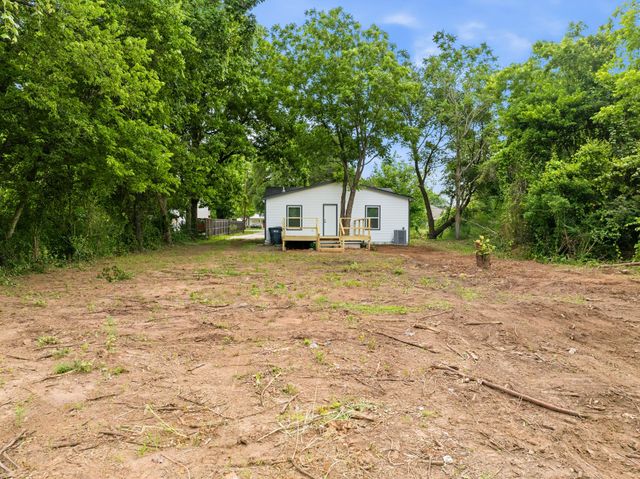 3313 S 3rd Street, Waco, TX 76706