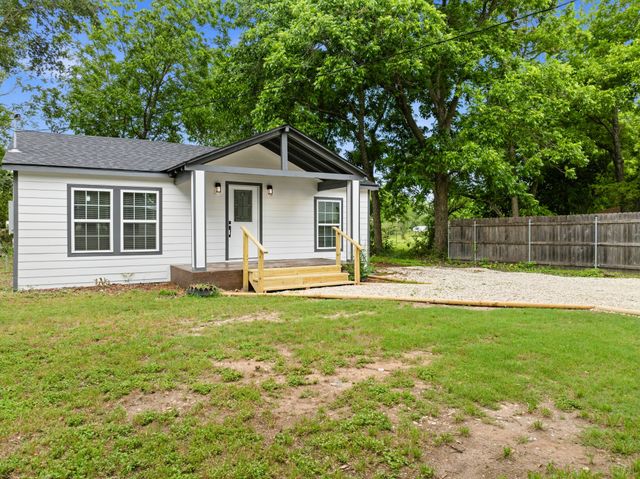 3313 S 3rd Street, Waco, TX 76706