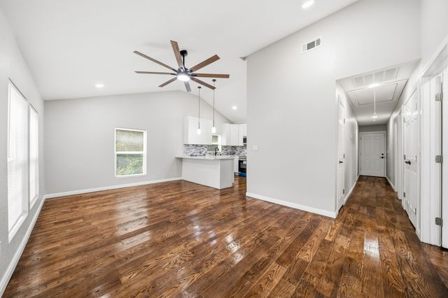 3313 S 3rd Street, Waco, TX 76706