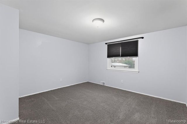 17101 Anna Street, Southfield, MI 48075