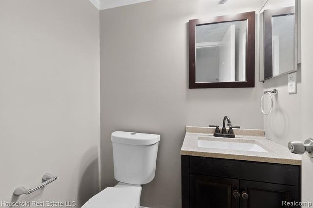17101 Anna Street, Southfield, MI 48075