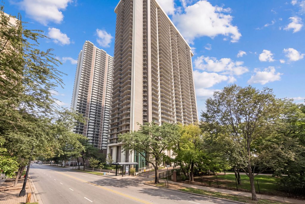 6007 N Sheridan Road 25D, Chicago, IL 60660 — photo 3