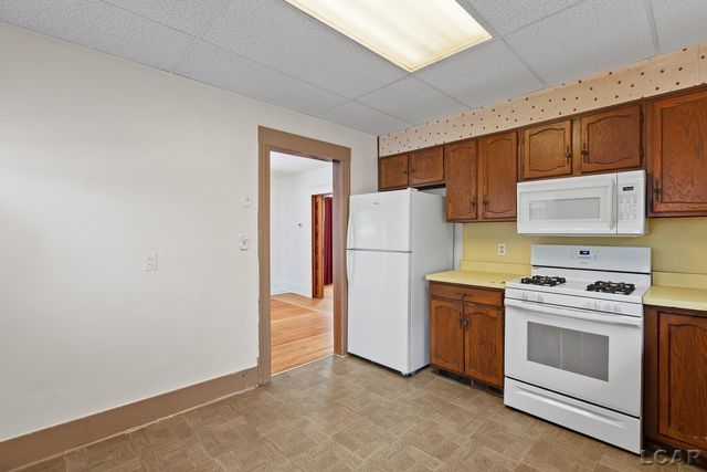 501 Harwood Street, Jackson, MI 49203