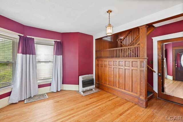 501 Harwood Street, Jackson, MI 49203