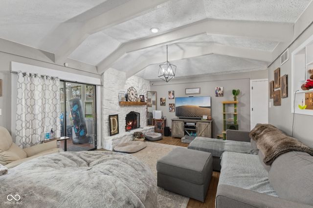 801 S Restin Road, Greenwood, IN 46142