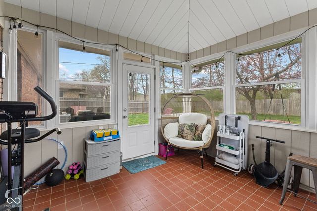 801 S Restin Road, Greenwood, IN 46142