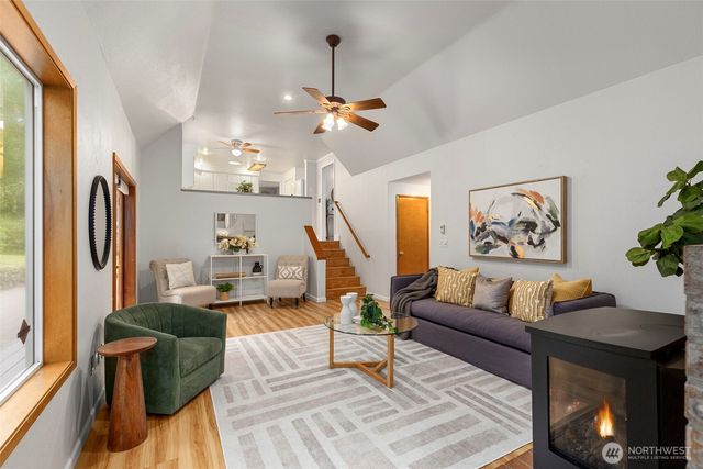 14220 Crown Point Pl NW Place NW, Silverdale, WA 98383