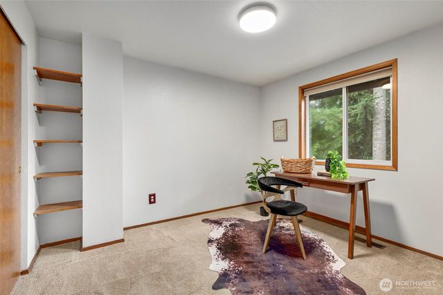 14220 Crown Point Pl NW Place NW, Silverdale, WA 98383