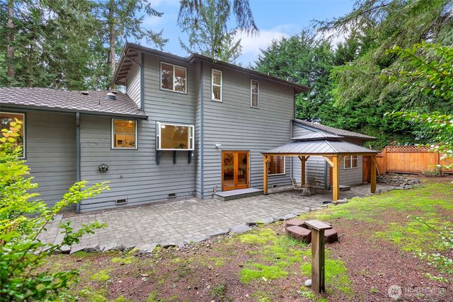 14220 Crown Point Pl NW Place NW, Silverdale, WA 98383