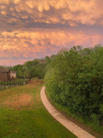 2821 E Mantane Ct, Wichita, KS 67219