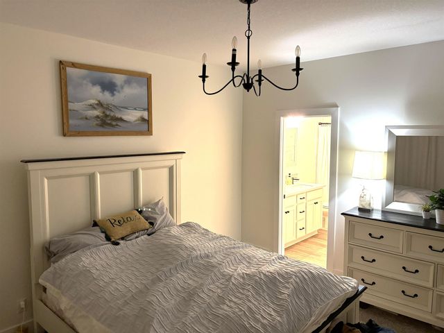 2821 E Mantane Ct, Wichita, KS 67219