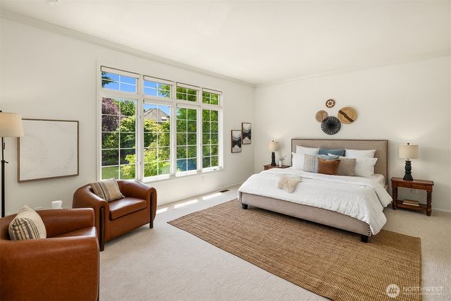 7670 80th Place SE, Mercer Island, WA 98040