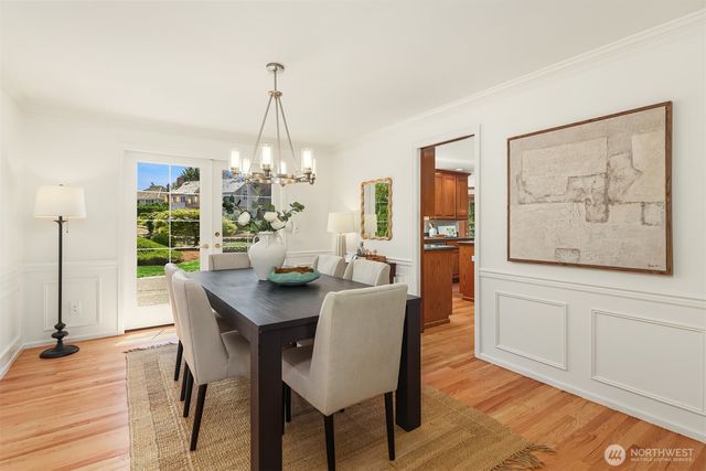 7670 80th Place SE, Mercer Island, WA 98040