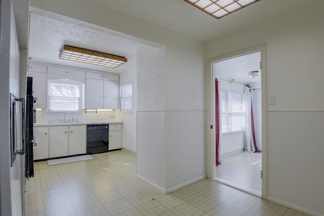 1216 Britt Drive, Arlington, TX 76013