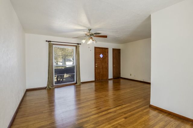 1216 Britt Drive, Arlington, TX 76013