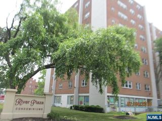 39 E 39th Street 6D, Paterson, NJ 07514