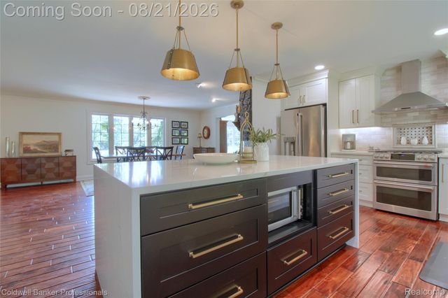 1500 Duff Lane, Milford Charter Township, MI 48381