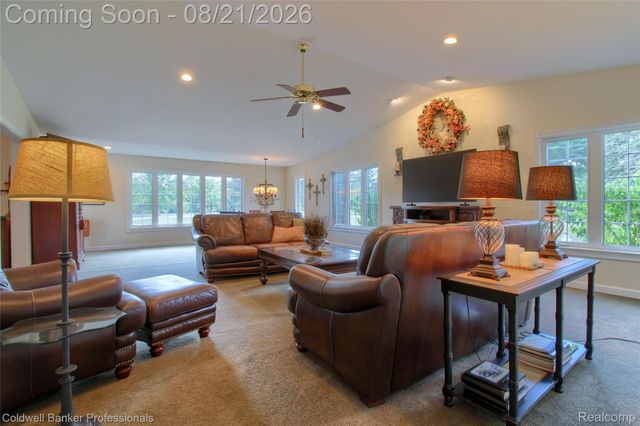 1500 Duff Lane, Milford Charter Township, MI 48381