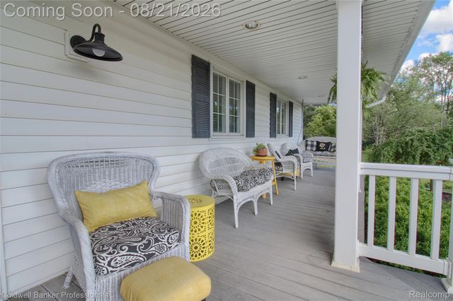1500 Duff Lane, Milford Charter Township, MI 48381