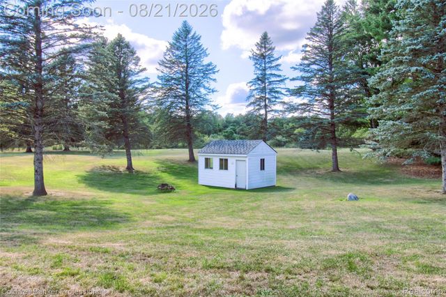 1500 Duff Lane, Milford Charter Township, MI 48381