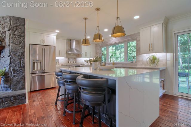 1500 Duff Lane, Milford Charter Township, MI 48381