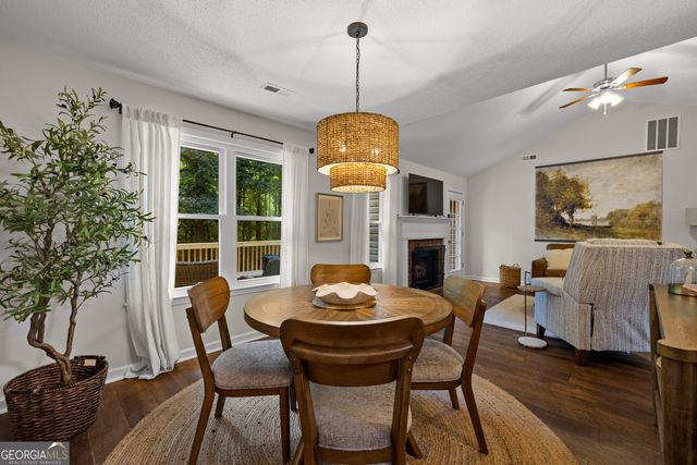 15 Paces Landing Place, Newnan, GA 30263