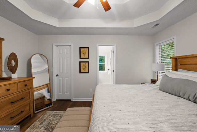 15 Paces Landing Place, Newnan, GA 30263