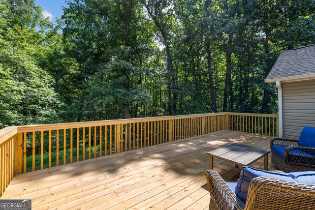 15 Paces Landing Place, Newnan, GA 30263