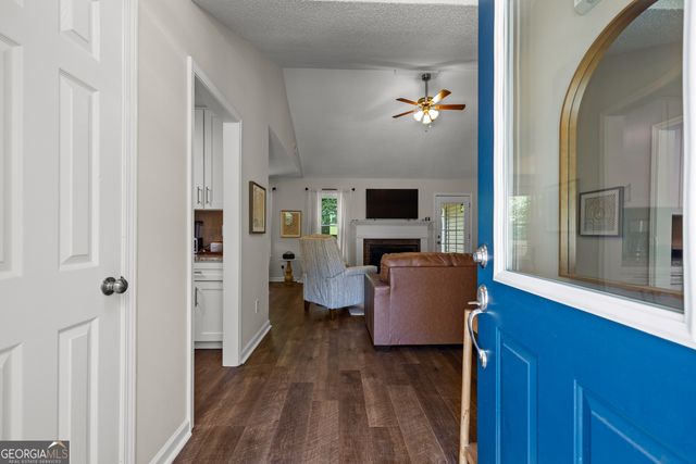 15 Paces Landing Place, Newnan, GA 30263