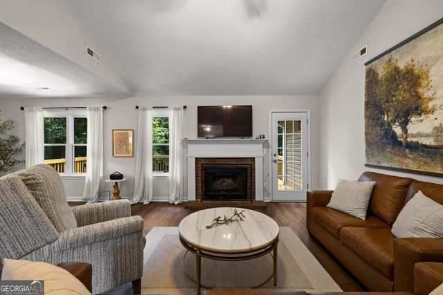 15 Paces Landing Place, Newnan, GA 30263