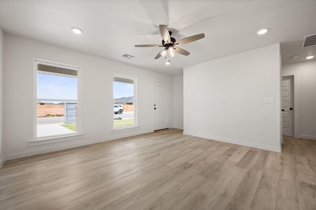 7417 64th Street, Lubbock, TX 79407