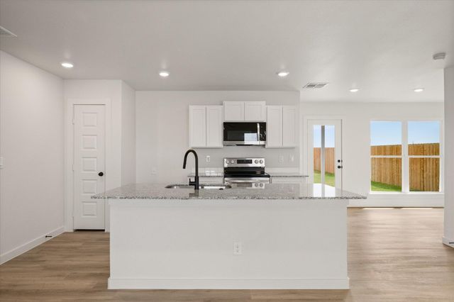 7417 64th Street, Lubbock, TX 79407