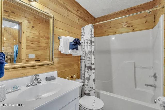 1815 Maranohe Way Way, Sevierville, TN 37862