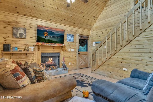 1815 Maranohe Way Way, Sevierville, TN 37862