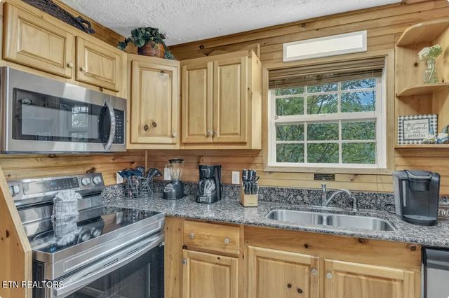 1815 Maranohe Way Way, Sevierville, TN 37862
