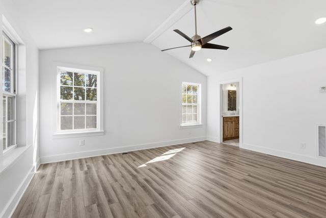 4848 Concord Dr, Hermitage, TN 37076