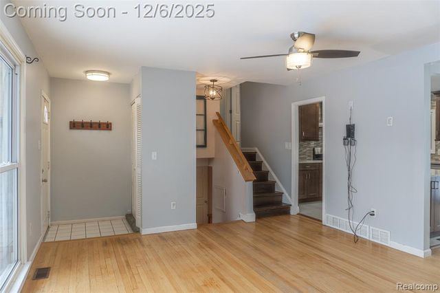 33756 Cindy Street, Livonia, MI 48150