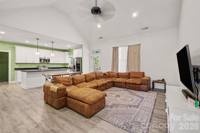 1424 Autumnwood Drive 17, Rock Hill, SC 29730