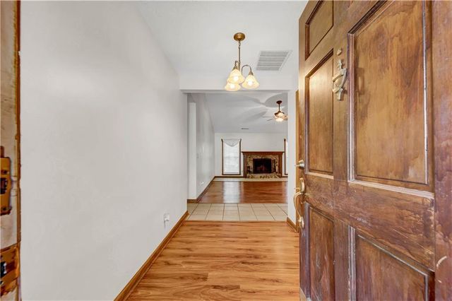 607 Stonemill Manor, Lithonia, GA 30058