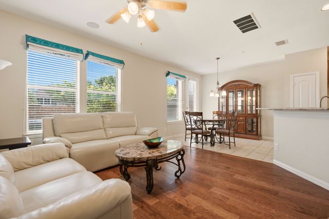 703 Chestnuthill Drive, Allen, TX 75013
