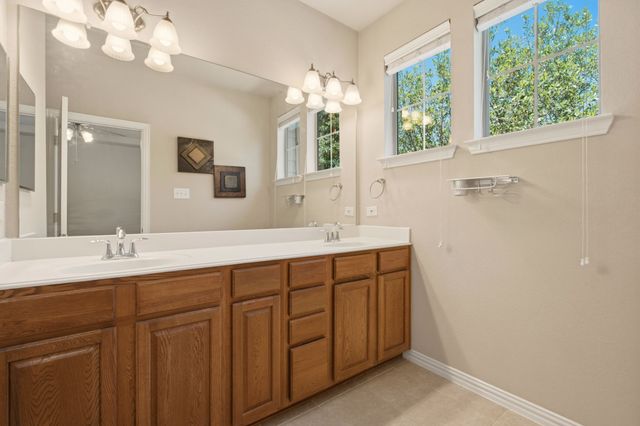 703 Chestnuthill Drive, Allen, TX 75013