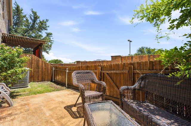 703 Chestnuthill Drive, Allen, TX 75013
