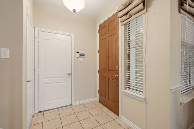 703 Chestnuthill Drive, Allen, TX 75013