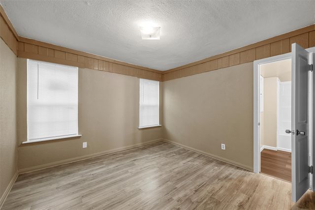 2012 N 39th Street, Waco, TX 76707