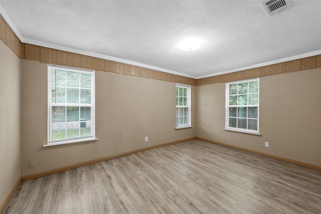 2012 N 39th Street, Waco, TX 76707