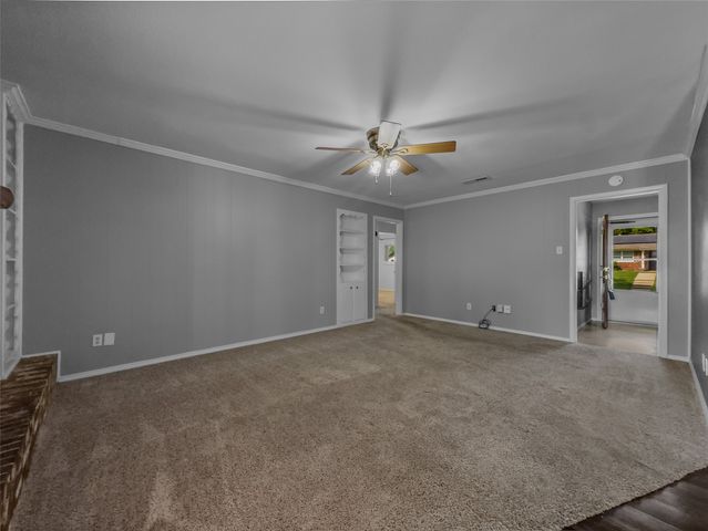 220 Cooper Drive, Hurst, TX 76053